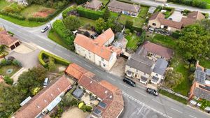 Photo 21- click for photo gallery